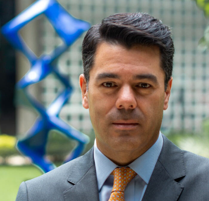 Lic. Alejandro Domínguez Bermúdez